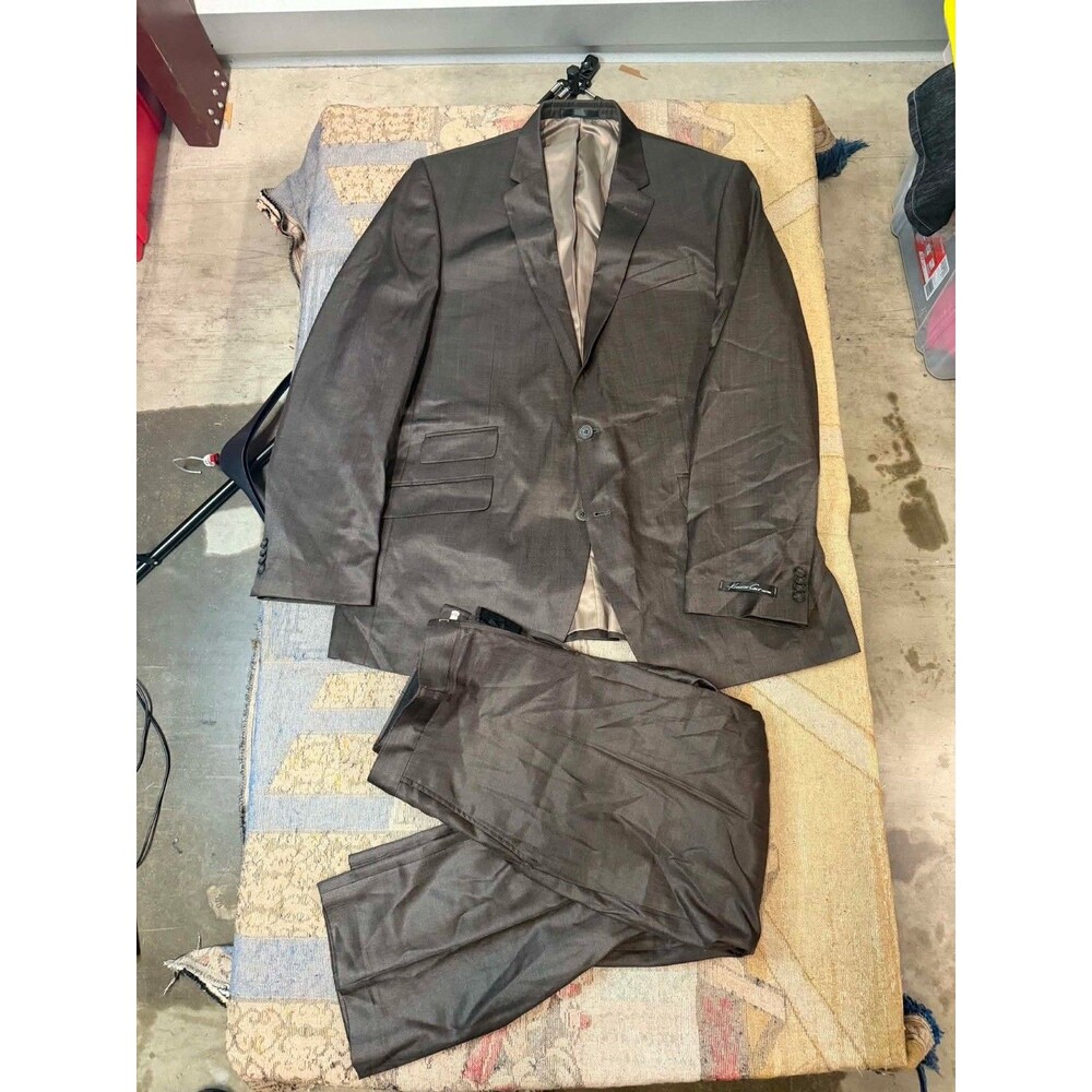 Kenneth Cole New York Men's Gray 2-Piece Suit Single-Breasted Two-Button